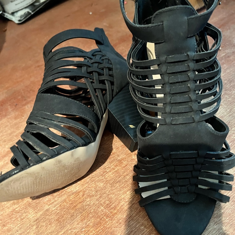 Size 7.5 black heels.